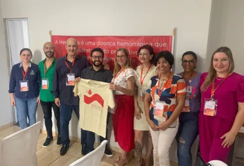Imagem descritiva da notícia Vereadores visitam entidade de apoio à hemofilia