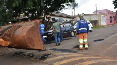 Imagem descritiva da notícia Marilândia do Sul inicia operação tapa buraco