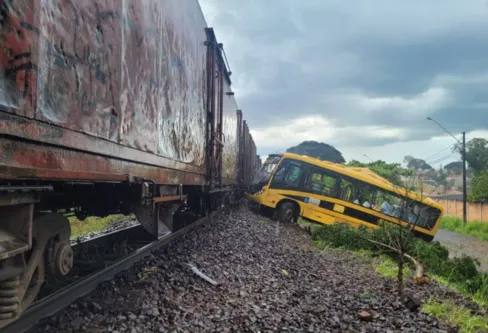 Imagem descritiva da notícia MP aponta irregularidades no transporte escolar em Jandaia