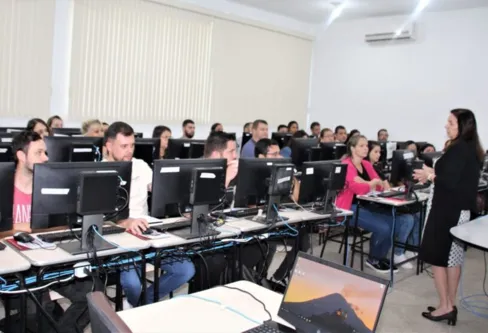 Imagem descritiva da notícia Educação implanta novo sistema informatizado de gestão