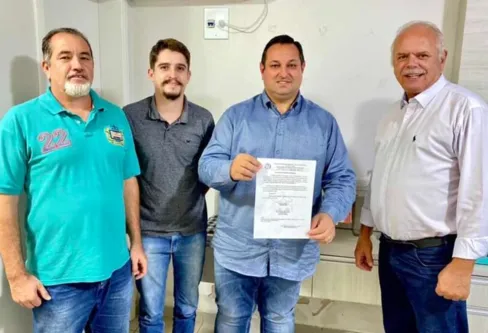 Imagem descritiva da notícia Prefeito de Lunardelli autoriza novo parque