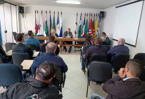 Imagem descritiva da notícia Vereadores formam nova associação no Vale do Ivaí