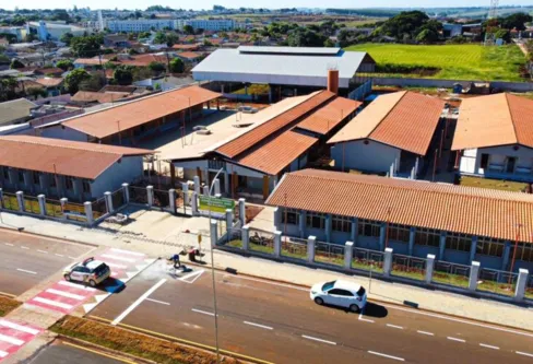 Imagem descritiva da notícia Arapongas prepara entrega da nova escola do Jd. Caravelle