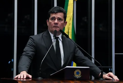 Imagem descritiva da notícia Justiça Eleitoral une ações que pedem cassação de Moro