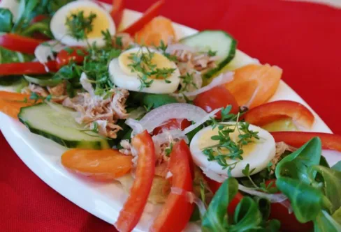 Imagem descritiva da notícia Para variar na salada aposte em receita rica em proteínas