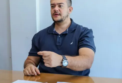 Imagem descritiva da notícia Paraná Cidadão e refis municipal vão se somar ao Justiça no Bairro