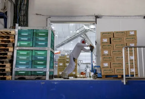 Imagem descritiva da notícia Agências do Trabalhador do PR lideram em empregos