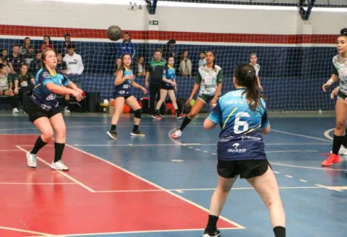 Imagem descritiva da notícia Apucarana recebe hoje atletas para Jogos Universitários do PR