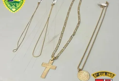 Imagem descritiva da notícia Homem pede água, furta loja de paróquia e é preso em Ivaiporã