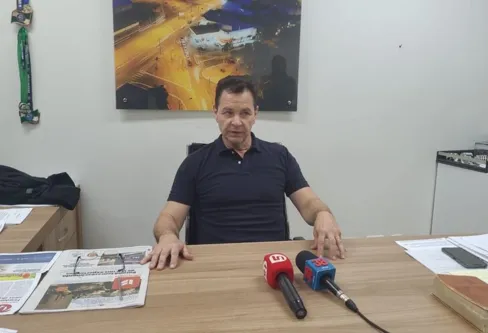 Imagem descritiva da notícia Câmara de Arapongas desiste da proposta de aumentar número de vereadores para 17