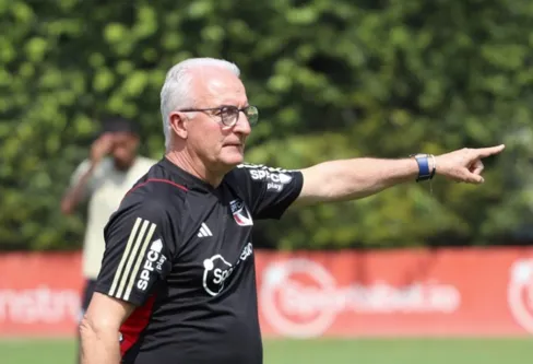 Imagem descritiva da notícia Derrotado no Equador, São Paulo tenta reverter placar contra LDU
