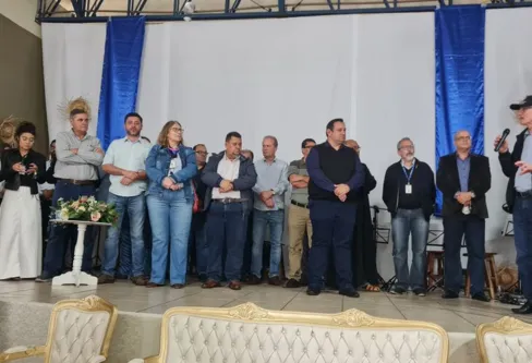 Imagem descritiva da notícia Seminário do Mel reúne mais de 500 produtores em Lunardelli