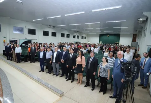 Imagem descritiva da notícia Apucarana discute reforma tributária