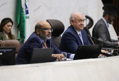 Imagem descritiva da notícia Governo do Paraná mantém as receitas estáveis, diz secretário