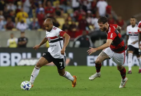 Imagem descritiva da notícia São Paulo e Flamengo fazem 1º jogo da final da Copa do Brasil