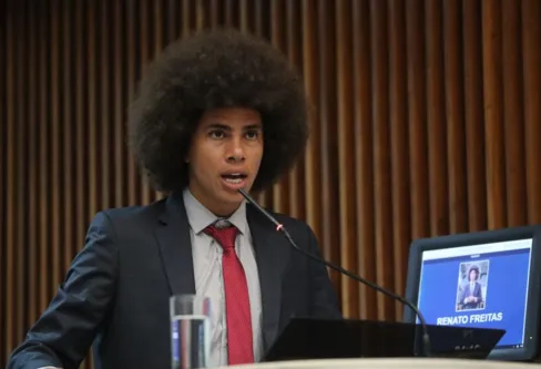 Imagem descritiva da notícia Assembleia investiga conduta de deputado