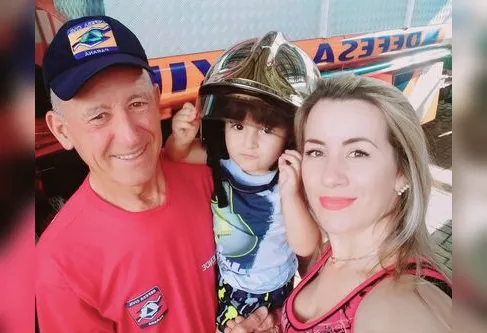 Imagem descritiva da notícia PAI BOMBEIRO