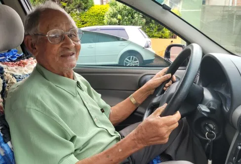Imagem descritiva da notícia Região tem 7,4 mil motoristas
da terceira idade, aponta Detran