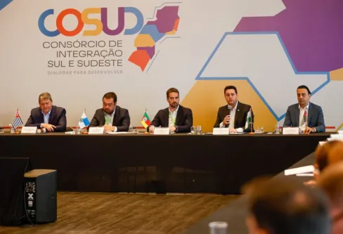 Imagem descritiva da notícia Ratinho Jr. propõe integração estadual na segurança pública