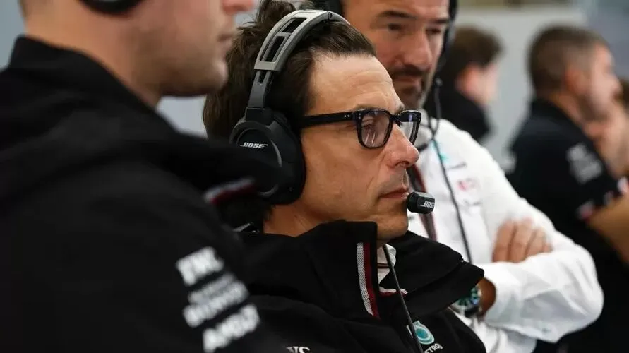 Imagem descritiva da notícia Acusação ao chefe da Mercedes gera crise entre Fórmula 1 e FIA