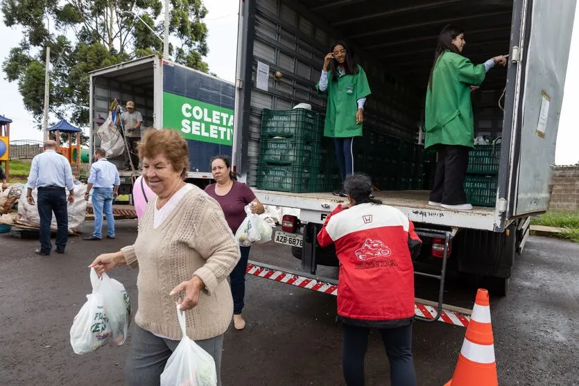 Imagem descritiva da notícia Feira Verde chegou a mais de 25 mil famílias