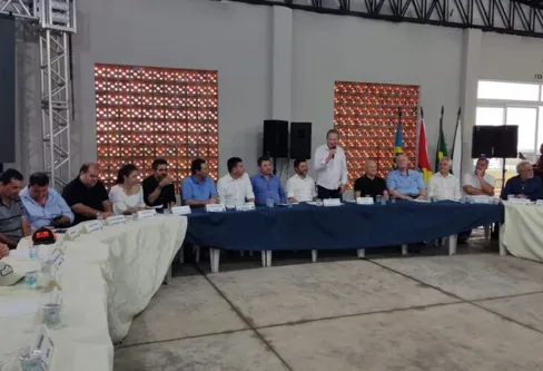 Imagem descritiva da notícia Amuvi volta a defender ações de desenvolvimento do Vale do Ivaí