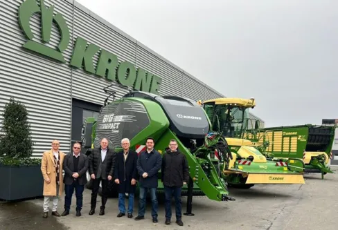 Imagem descritiva da notícia Comitiva de Ratinho Jr. visita fábrica da Krone na Alemanha