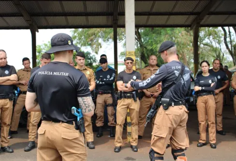 Imagem descritiva da notícia Policiais do 10º BPM 
participam de treinamento