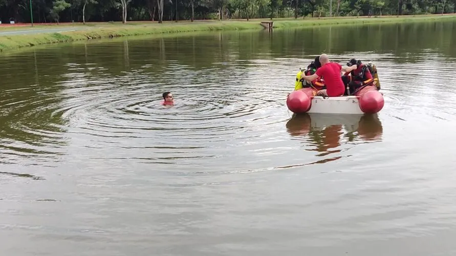 Imagem descritiva da notícia Jovem morre afogado no Lago do Jardim Botânico