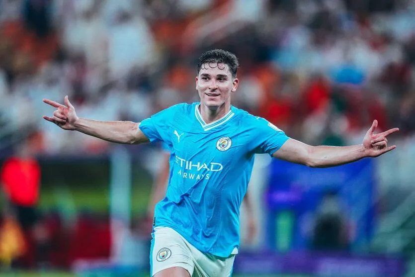 Imagem descritiva da notícia Manchester City goleia o Fluminense 
e fatura seu primeiro título mundial