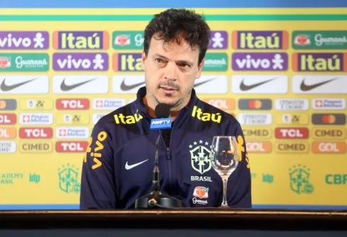 Imagem descritiva da notícia Seleção brasileira demite Fernando Diniz e Dorival Junior deve ser o novo técnico