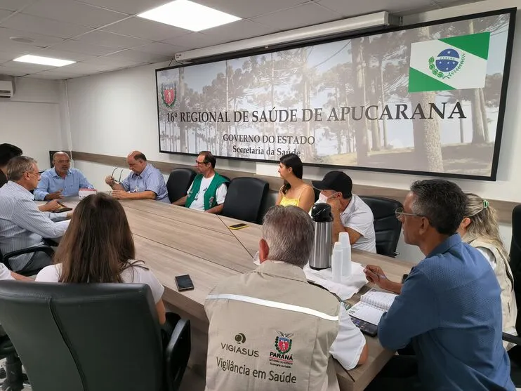 Imagem descritiva da notícia Equipe da Sesa reforça ações de 
combate à dengue em Apucarana