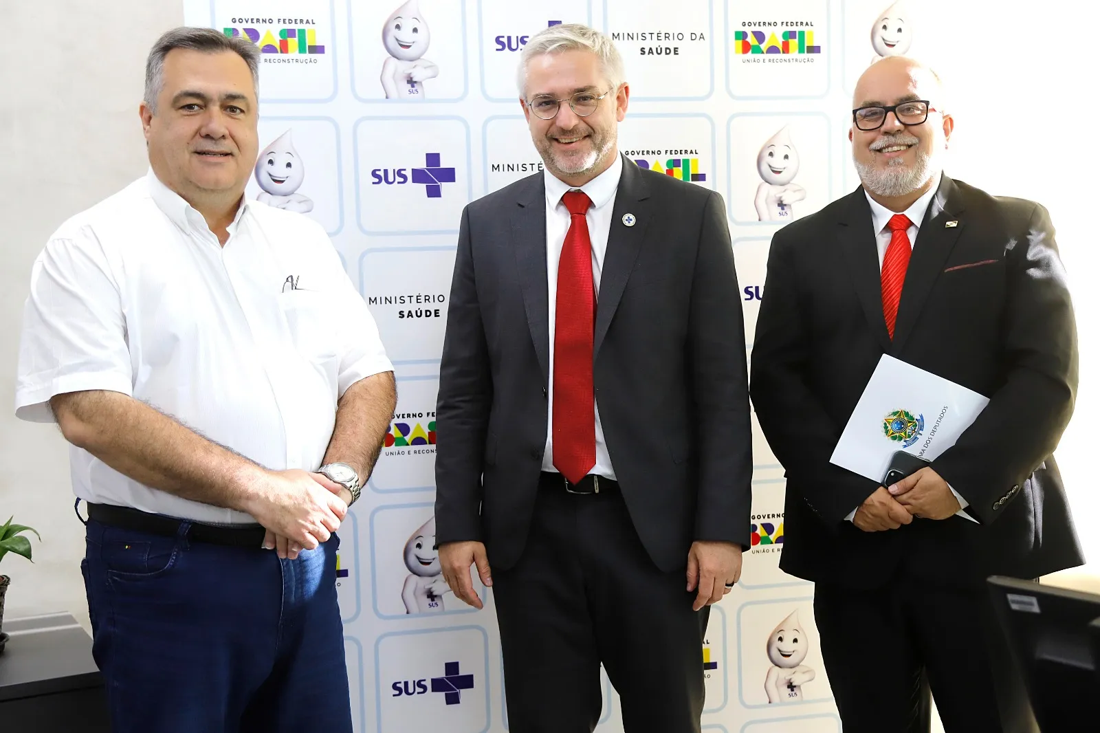 Beto Preto durante encontro no Ministério da Saúde