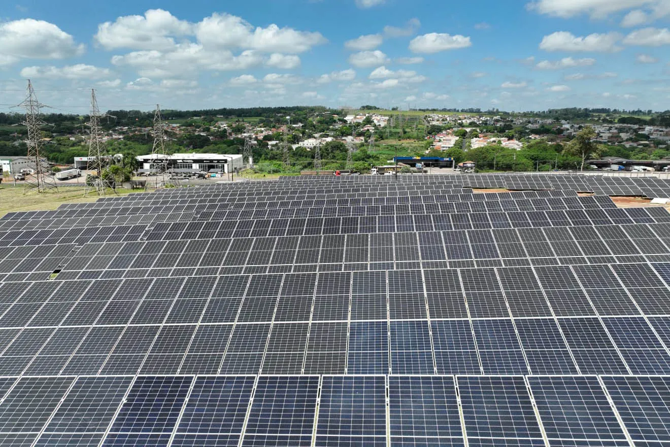 Imagem descritiva da notícia Copel coloca em operação três usinas solares; uma em Arapongas