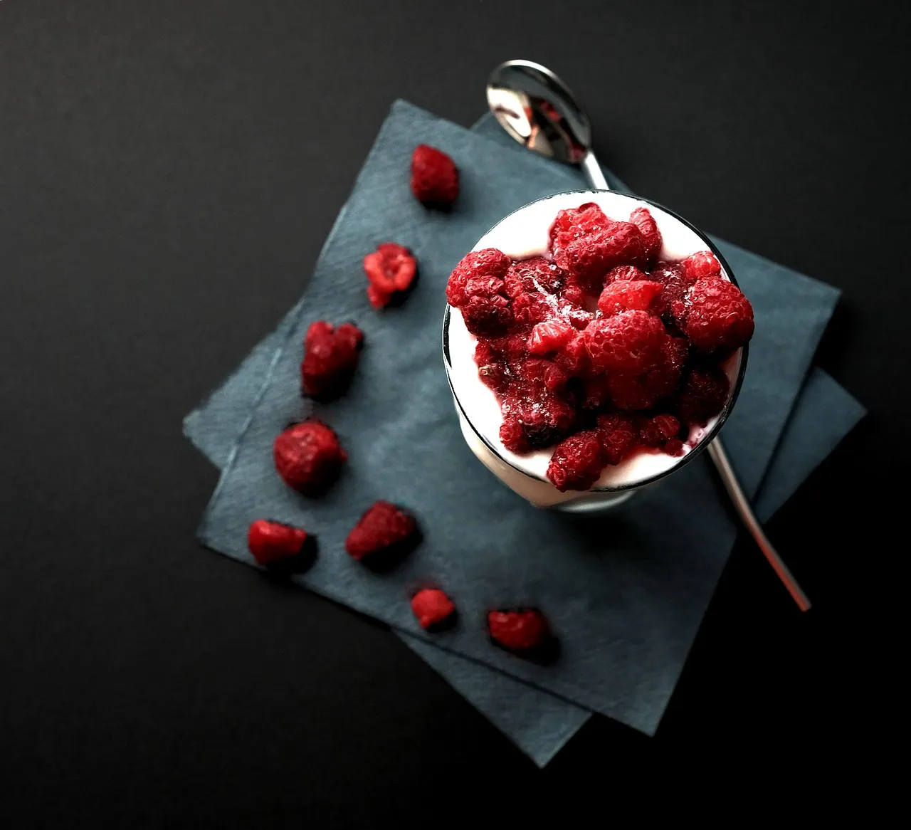 Imagem descritiva da notícia Mousse de frutas vermelhas é sobremesa para brilhar no fim de semana