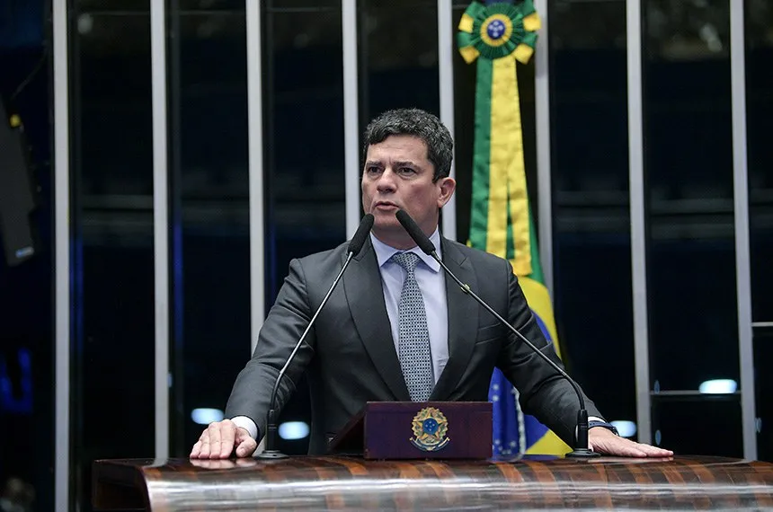 Imagem descritiva da notícia TRE-PR garante mandato 
de Sergio Moro no Senado