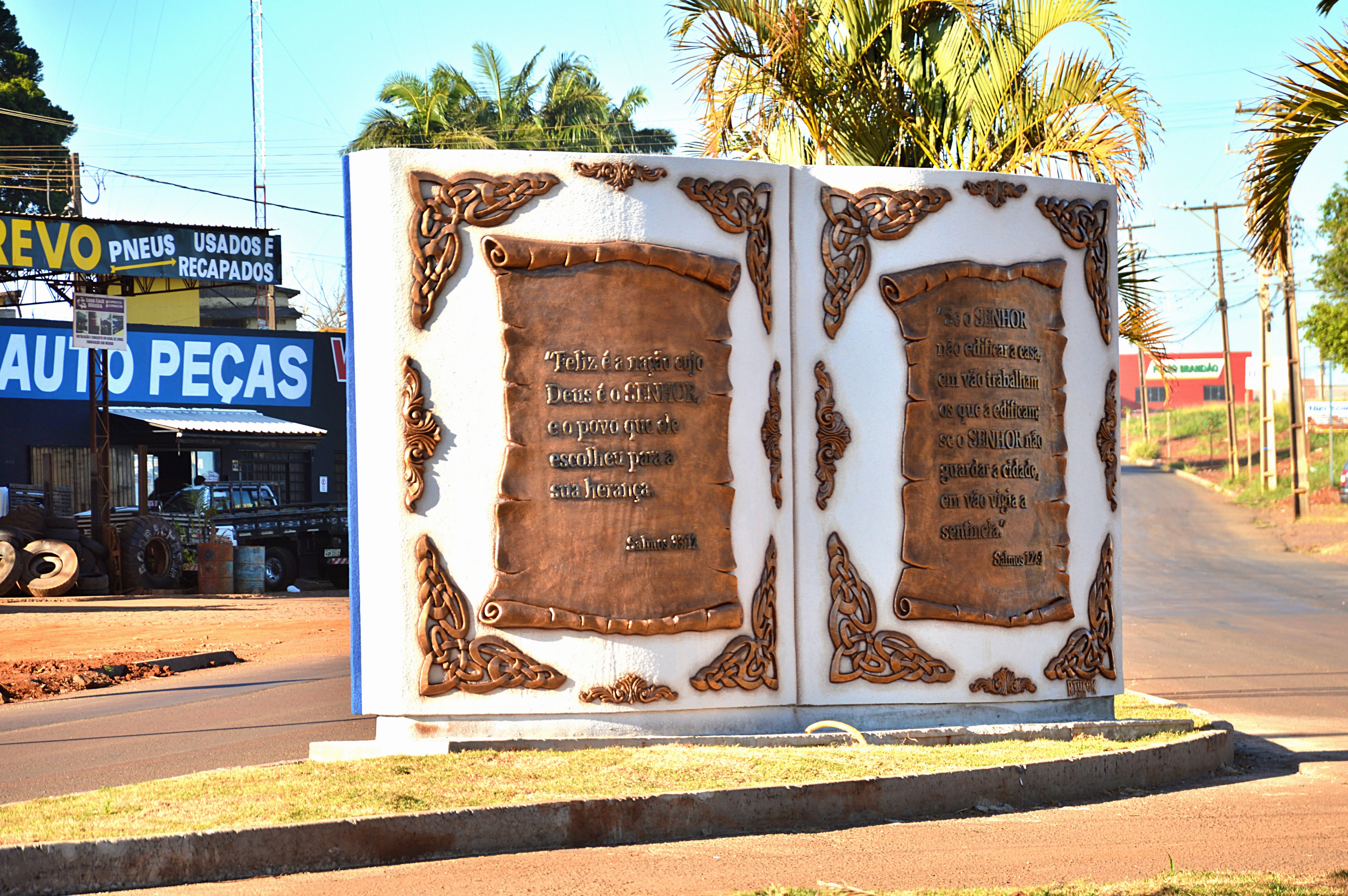 Imagem descritiva da notícia Faxinal instala novo 
monumento turístico