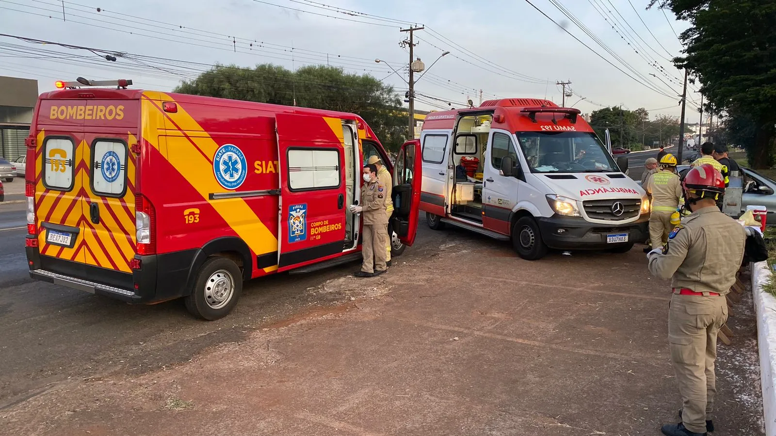 Siate e Samu atenderam a vítima