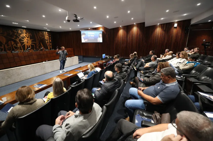 Imagem descritiva da notícia Assembleia destaca ações da Escola Legislativa