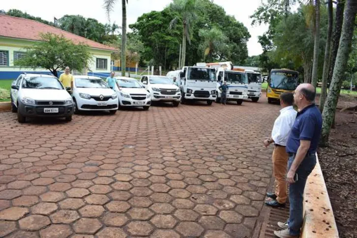 Imagem ilustrativa da imagem Prefeitura de Ivaiporã investe R$ 3,5 mi em veículos