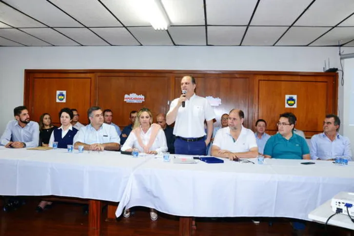 Imagem ilustrativa da imagem Barros anuncia R$ 2,3 milhões para a saúde em Apucarana