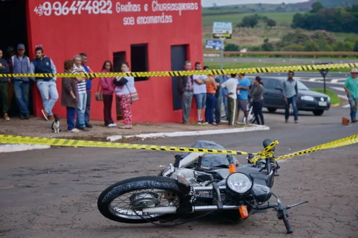 Imagem ilustrativa da imagem Acidente mata motociclista em Cambira