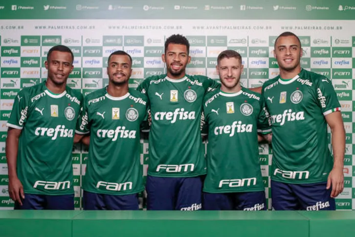 Imagem ilustrativa da imagem Mattos apresenta reforços no Palmeiras e aguarda resposta por Goulart
