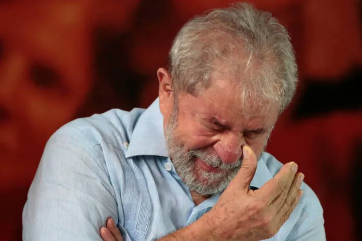 Imagem ilustrativa da imagem Lula é condenado a quase 13 anos de prisão no caso do sítio de Atibaia