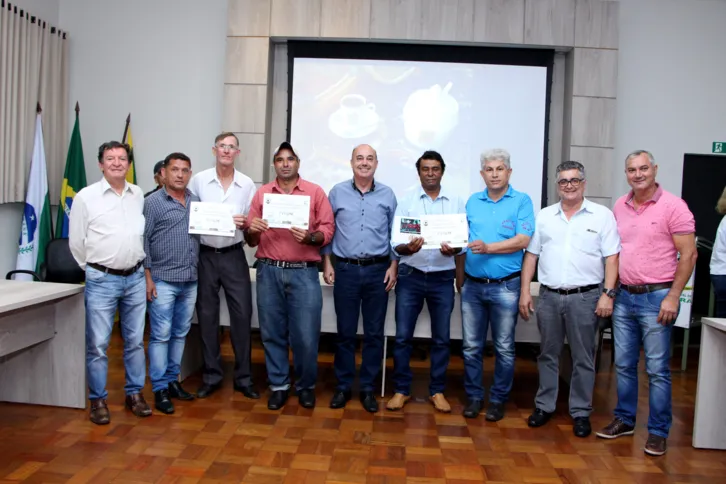 Imagem ilustrativa da imagem Cafeicultores são premiados em Ivaiporã