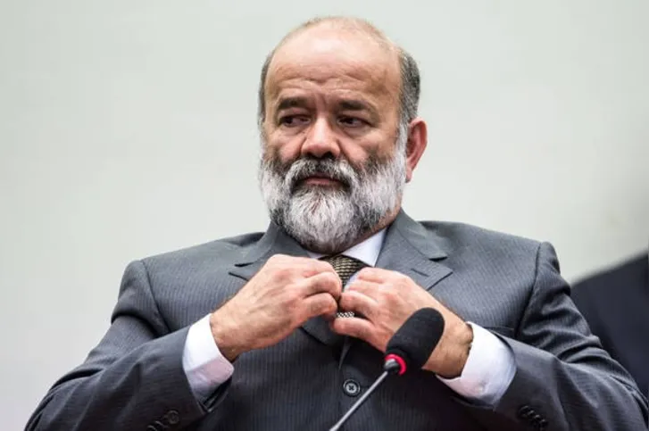 Imagem ilustrativa da imagem Vaccari na mira