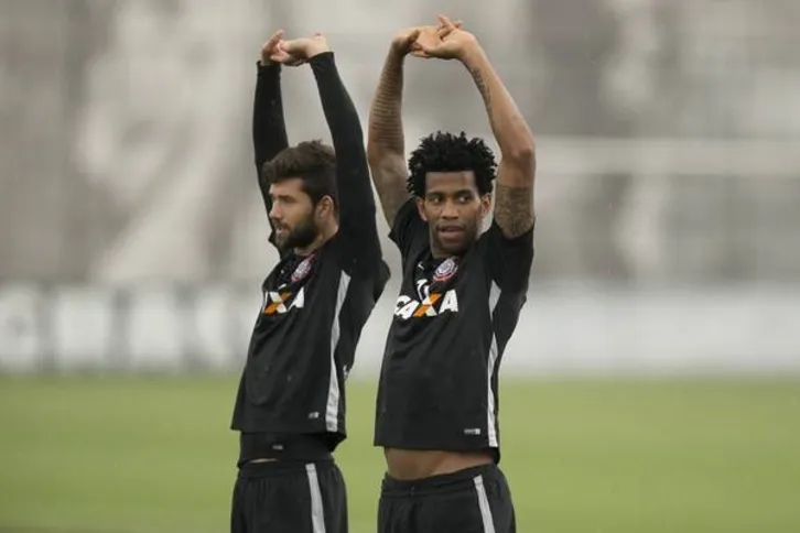 Imagem ilustrativa da imagem Flamengo busca reação contra o líder Corinthians