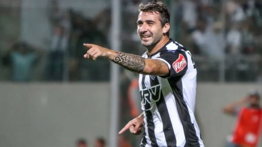 Imagem ilustrativa da imagem "Galo" e Corinthians vão duelar hoje