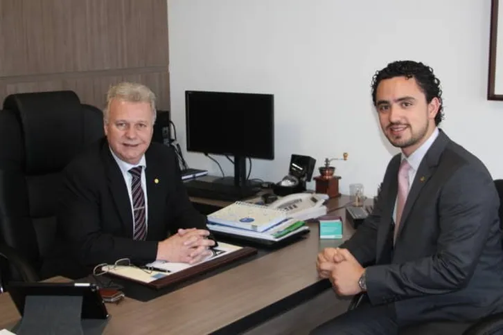 Imagem ilustrativa da imagem Deputado garante recursos para Apucarana em Brasília 