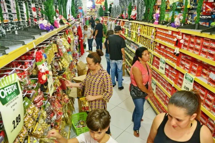 Imagem ilustrativa da imagem Comércio define horário especial de funcionamento